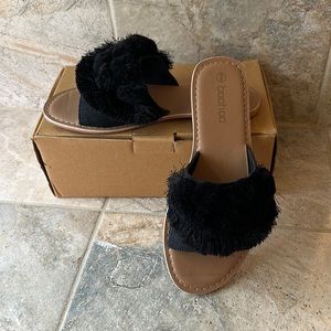 Women’s Boohoo flats, black, size 9, never worn